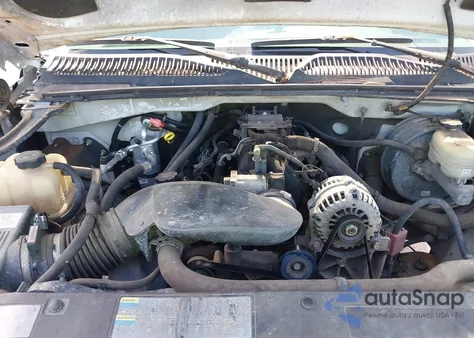 2005 Chevrolet Silverado 1500 Work Truck из США, поврежденный, VIN 2GCEC19V551176958